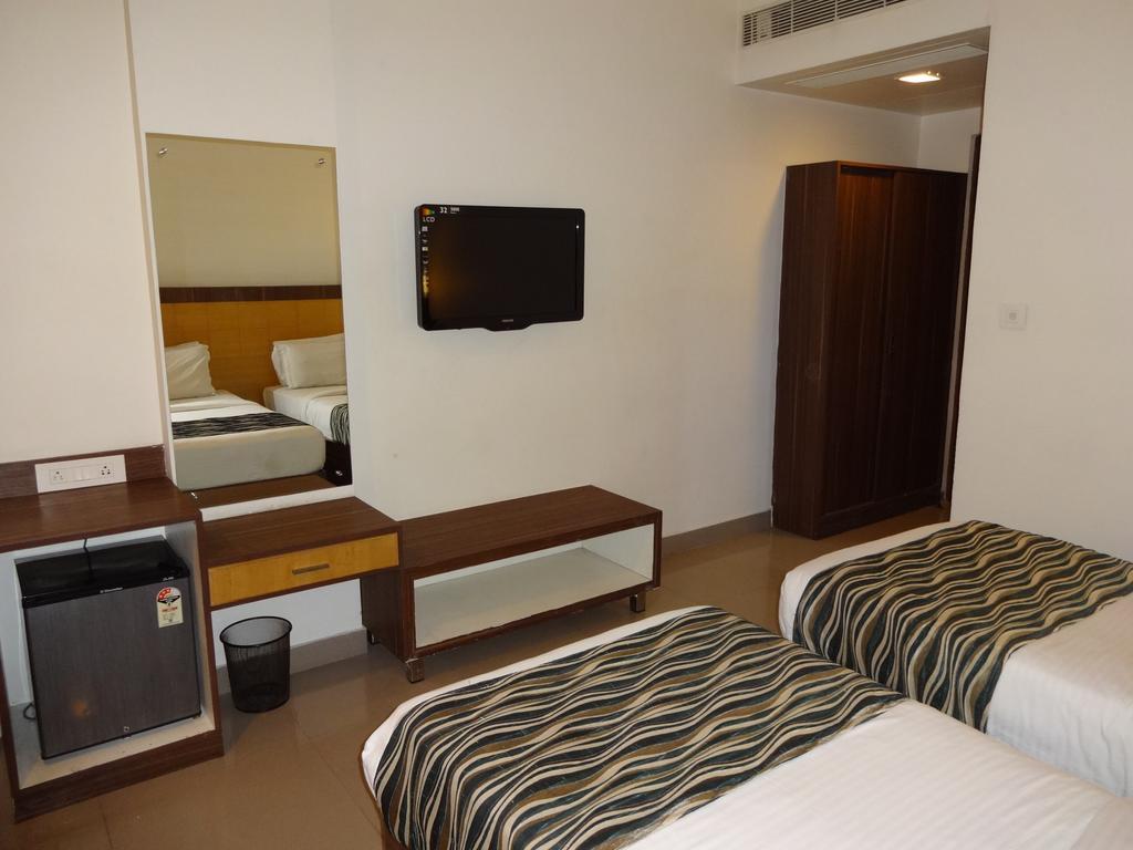 Continental Park Hotel Vijayawada Luaran gambar