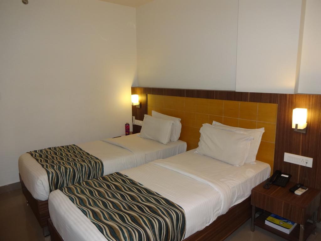 Continental Park Hotel Vijayawada Luaran gambar